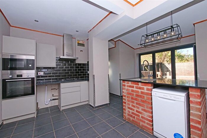 2 Bedroom Semi-Detached House For Sale In Burlington Avenue, York, YO10