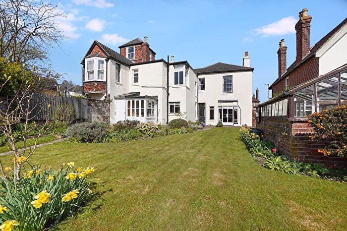 5 Bedroom Character Property For Sale In Whitstable Road, Canterbury, CT2