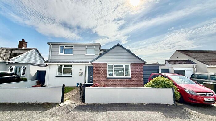 4 Bedroom Detached Bungalow For Sale In Ralph Road, Braunton, EX33