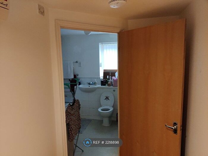 1 Bedroom Flat To Rent In Scotney Gardens, Maidstone, ME16