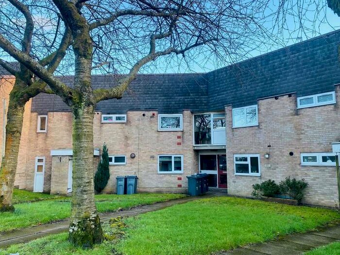 2 Bedroom Maisonette Flat To Rent In Dimmingsdale Bank, Quinton, Birmingham, B32