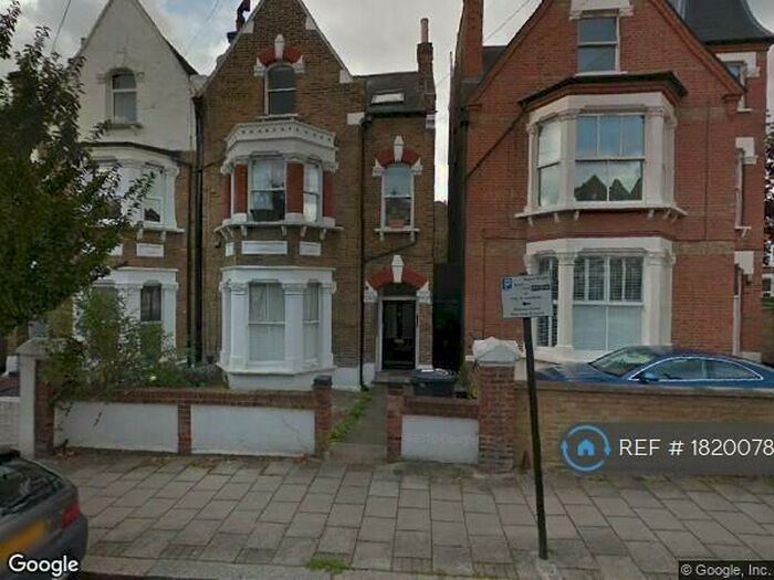 2 Bedroom Flat To Rent In Deronda Road, London, SE24