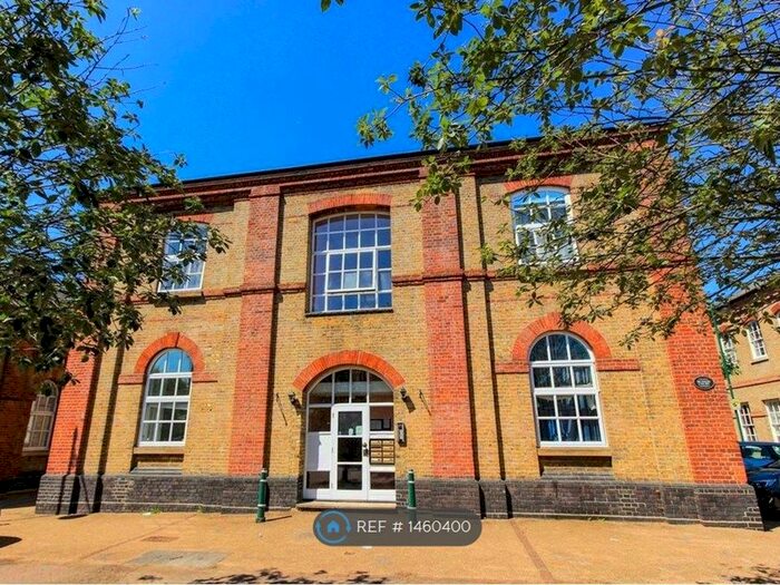 1 Bedroom Flat To Rent In Benson Court, Enfield, EN3