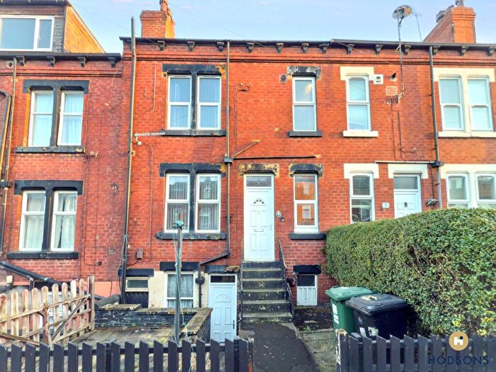 2 Bedroom Terraced House To Rent In Fairford Terrace, Leeds, LS11