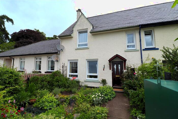 3 Bedroom Terraced House For Sale In Druimlon, Drumnadrochit, Inverness, IV63