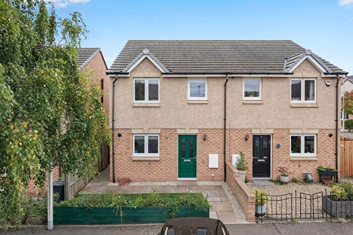3 Bedroom Semi-Detached House For Sale In Bowes Place, The Wisp, Edinburgh, EH16