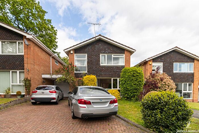 5 Bedroom Link Detached House For Sale In Greville Drive, Edgbaston, Birmingham, B15
