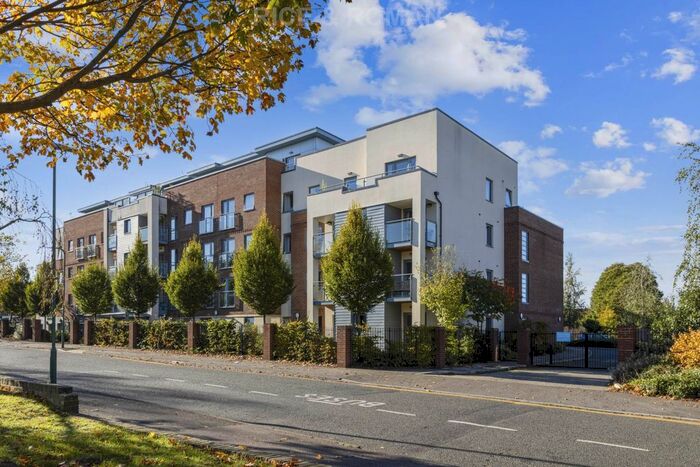 1 Bedroom Flat To Rent In Shotfield, Wallington, SM6