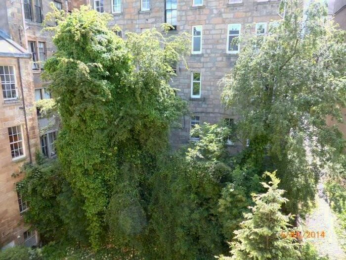 2 Bedroom Flat To Rent In Glasgow Street, Glasgow, G12