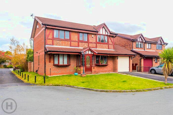 4 Bedroom Detached House To Rent In Chalfont Drive, Astley, Manchester, M29