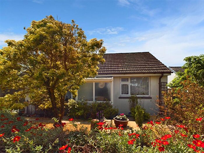 2 Bedroom Bungalow For Sale In Lockeridge Road, Bere Alston, Yelverton, PL20