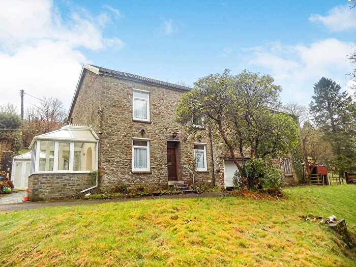 4 Bedroom Detached House For Sale In Blackmill, Bridgend, CF35