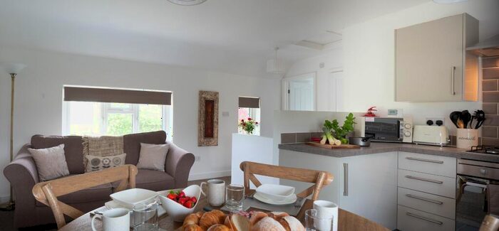 1 Bedroom Apartment To Rent In London Road Wheatley Oxford, OX33