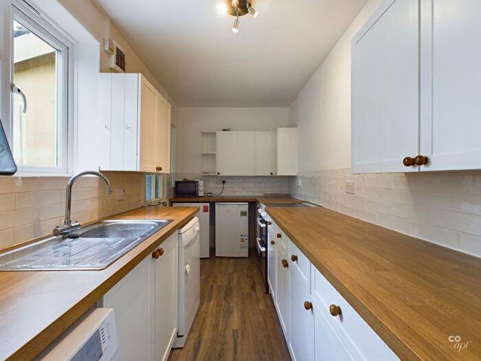 6 Bedroom Terraced House To Rent In Moulsecoomb Way, Brighton, BN2