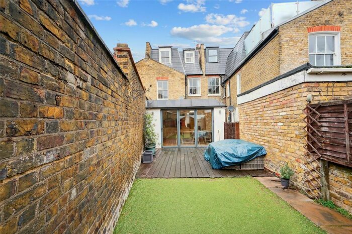 4 Bedroom Terraced House To Rent In Lydden Grove, London, SW18