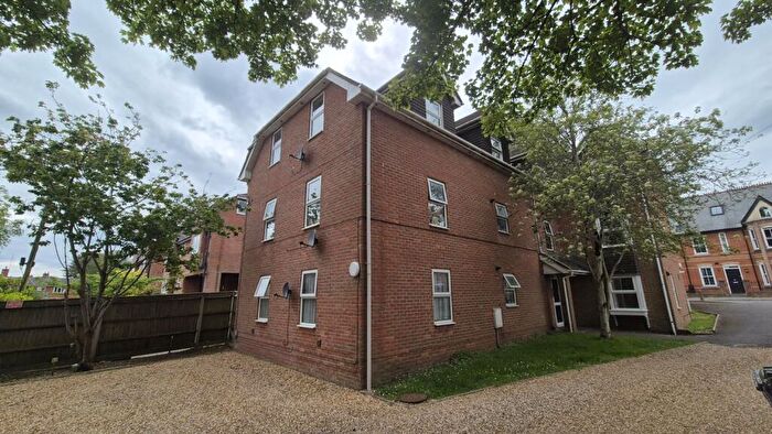2 Bedroom Flat To Rent In Brecknock Court, Salisbury Road, Blandford, DT11