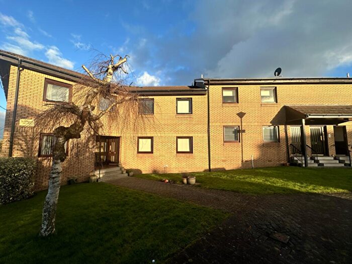 2 Bedroom Flat To Rent In Blairbeth Court, Blairbeth Road, Burnside, G73