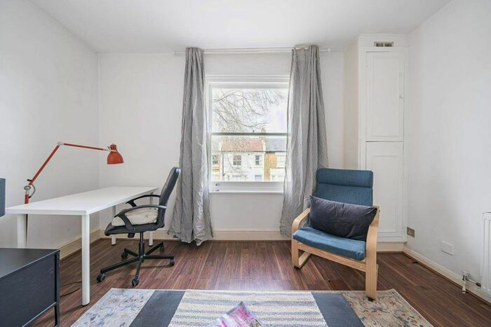 1 Bedroom Flat For Sale In Batoum Gardens, London, W6