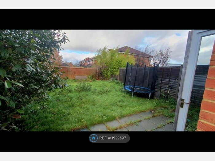2 Bedroom Semi-Detached House To Rent In Gladstone Gardens, Hounslow, TW3