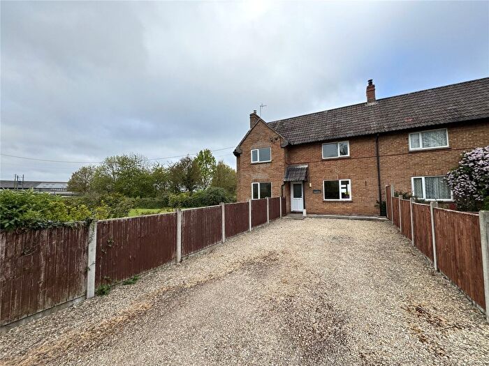 3 Bedroom Semi-Detached House To Rent In Rumwell, Taunton, Somerset, TA4