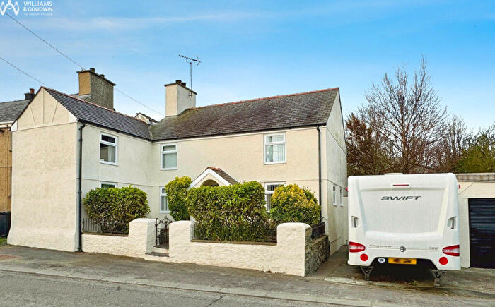 4 Bedroom Detached House For Sale In Llanfachraeth, Anglesey, LL65