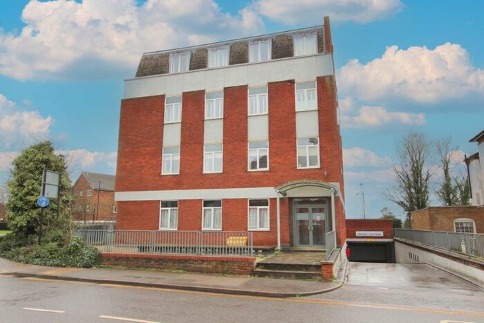 2 Bedroom Flat To Rent In Hockliffe Street, Leighton Buzzard, LU7