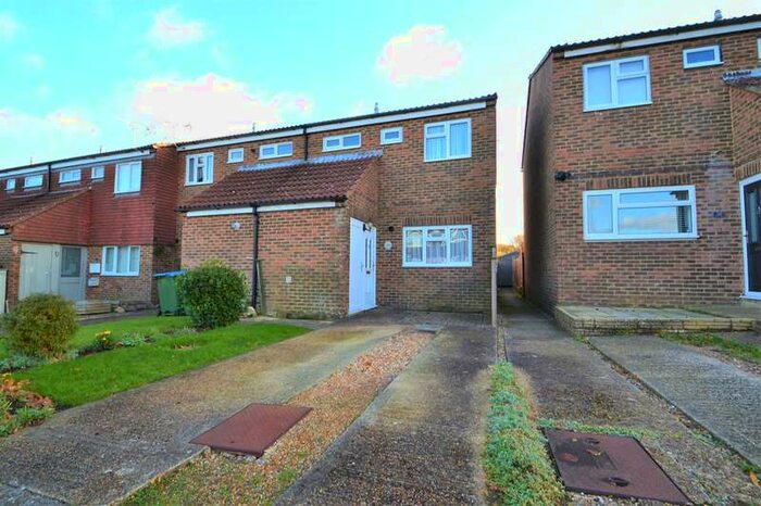 3 Bedroom House To Rent In Storrington, West Sussex, RH20