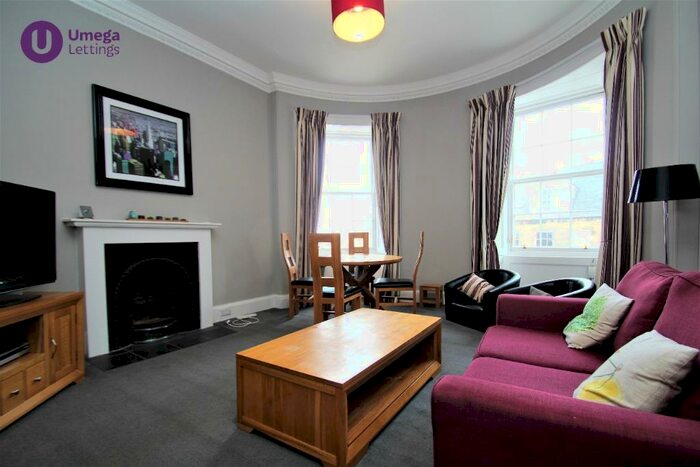 2 Bedroom Flat To Rent In Broughton Street, Broughton, Edinburgh, EH1