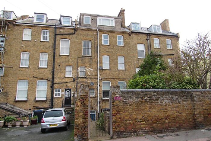 1 Bedroom Flat To Rent In Central Parade, Herne Bay, CT6