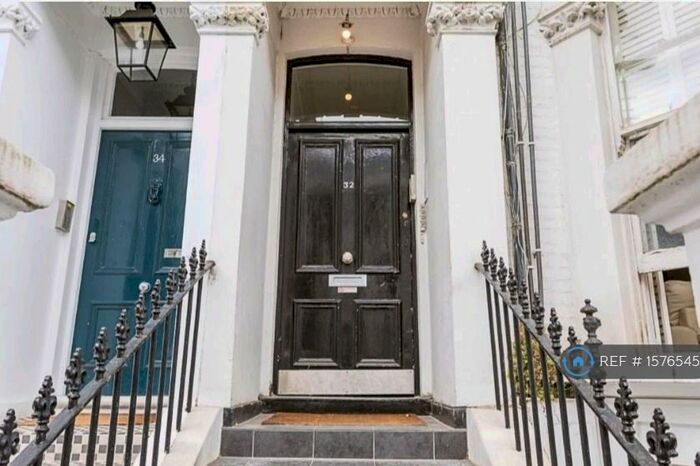 2 Bedroom Flat To Rent In Colherene Road, London, SW10