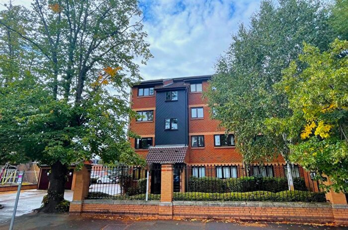 1 Bedroom Flat To Rent In Southey Road, Central Wimbledon, SW19
