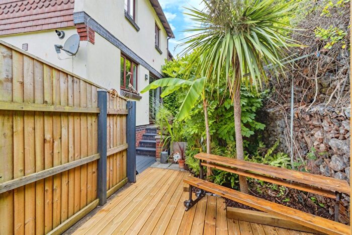 3 Bedroom End Of Terrace House For Sale In Mariners Way, Paignton, TQ3