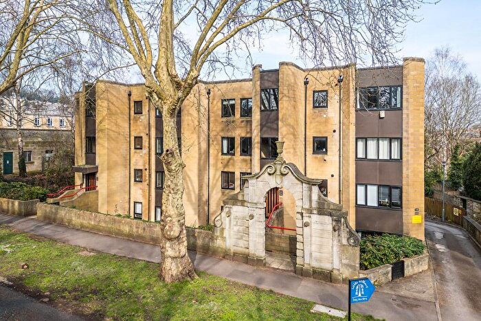 2 Bedroom Apartment To Rent In Bathwick Street, Bath, BA2