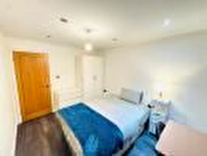 4 Bedroom Maisonette To Rent In White Horse Road, London, E1