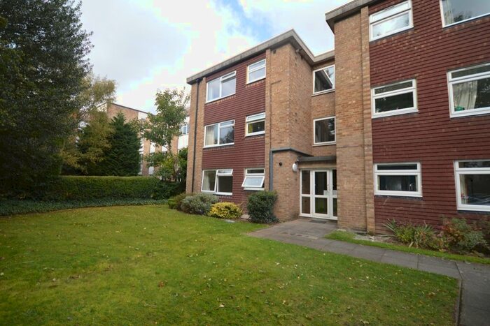 1 Bedroom Flat To Rent In Worcester Road, Sutton, Surrey, SM2