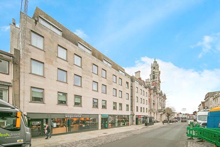 1 Bedroom Apartment To Rent In High Street, Colchester, CO1