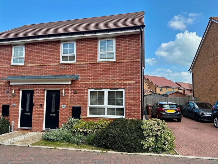 3 Bedroom Semi-detached House To Rent In Lockwood Way, Hampton Water, Peterborough, PE7