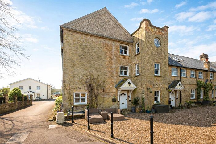 4 Bedroom End Of Terrace House For Sale In Courtyard Mews, Chapmore End, Ware, SG12