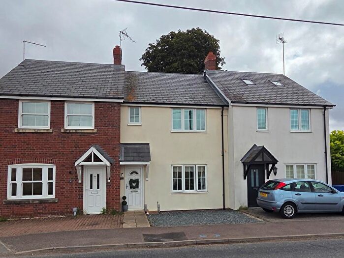 2 Bedroom Flat For Sale In Haverhill Road, Kedington, CB9