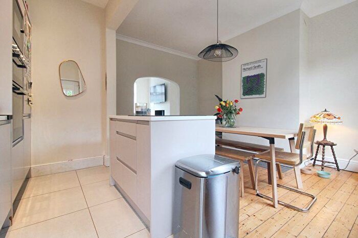 3 Bedroom Semi-Detached House To Rent In Milton Road, Manchester, M25