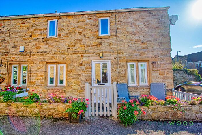 2 Bedroom Cottage For Sale In Netherthorpe, Staveley, Chesterfield, S43