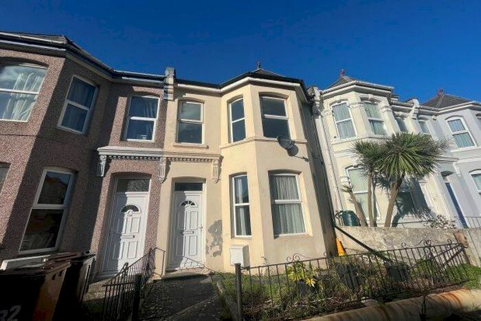 1 Bedroom Flat To Rent In Pasley Street, Plymouth, PL2