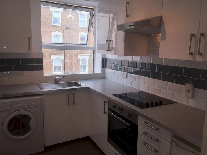 1 Bedroom Flat To Rent In Kingsland High Street, Dalston E8