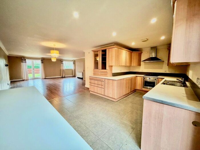 5 Bedroom Barn Conversion For Sale In The Aintree, Warren Road, Little Horwood, Milton Keynes, MK17