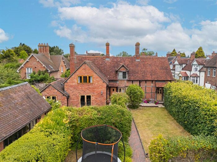 5 Bedroom Cottage For Sale In Main Street, Norton Lindsey, Warwick, CV35