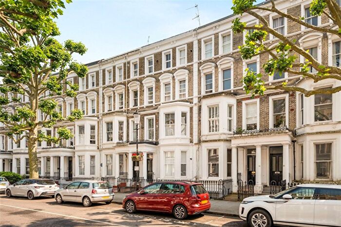 2 Bedroom Flat For Sale In Philbeach Gardens, Earls Court, SW5