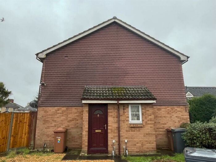 1 Bedroom House To Rent In Chapel River Close, Andover, SP10