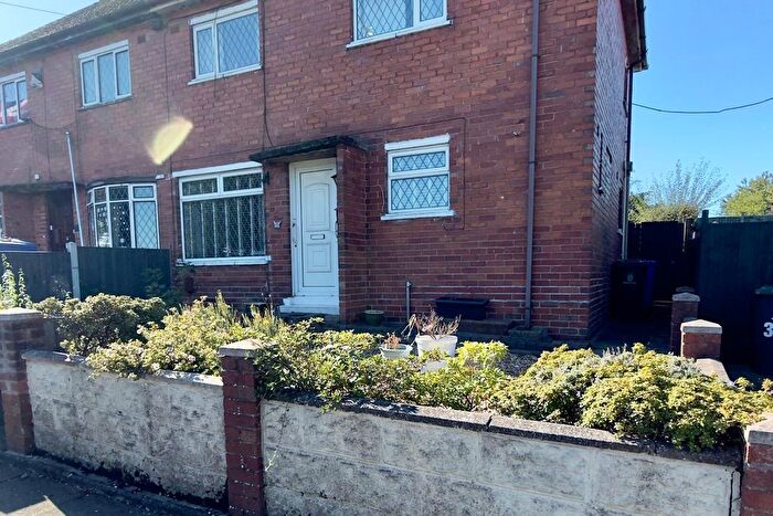3 Bedroom Semi-detached House For Sale In Ubberley Road, Bentilee, Stoke-On-Trent, ST2