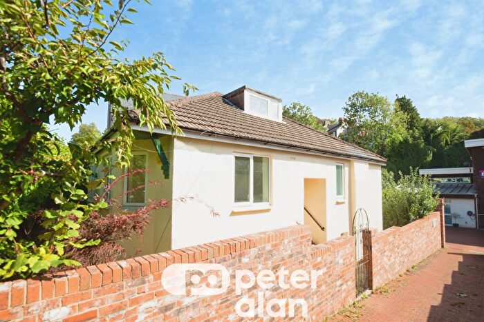 2 Bedroom Detached Bungalow For Sale In Woodland Road, Newport, NP19