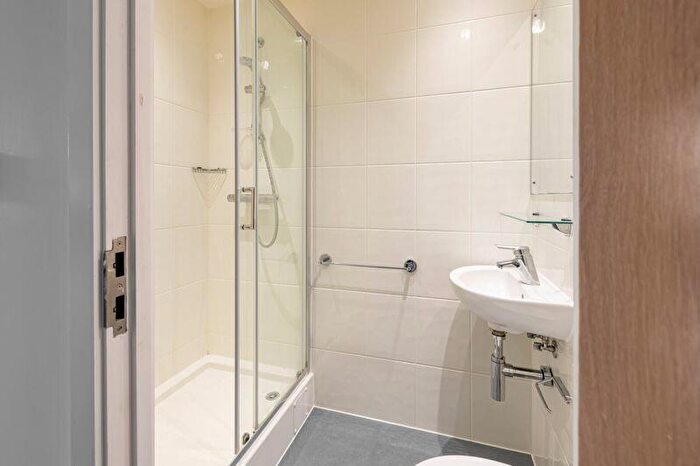 1 Bedroom Property To Rent In Old Christchurch Road, Bournemouth, BH1